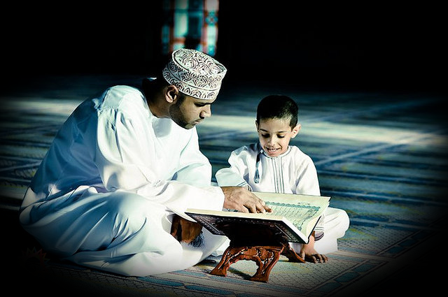 Hebatnya Amalan Membaca Al-Qur'an di Bulan Ramadan - Universitas Islam Indonesia
