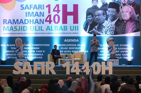 Talkshow Inspiratif Bersama Gamal Albinsaid