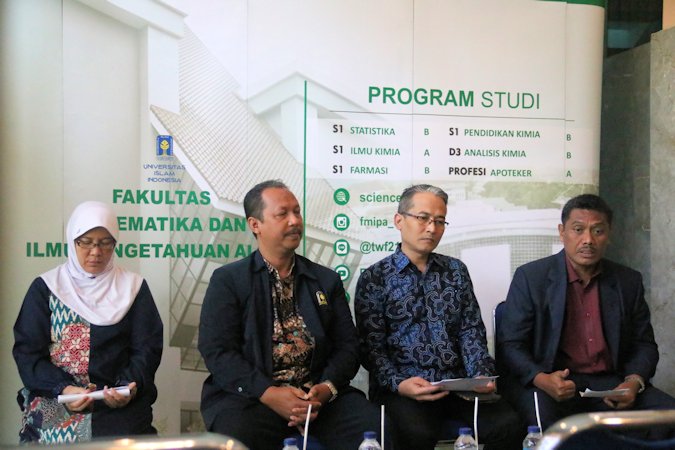 UII Luncurkan Pusat Studi Kecerdasan Buatan dan Bioinformatics