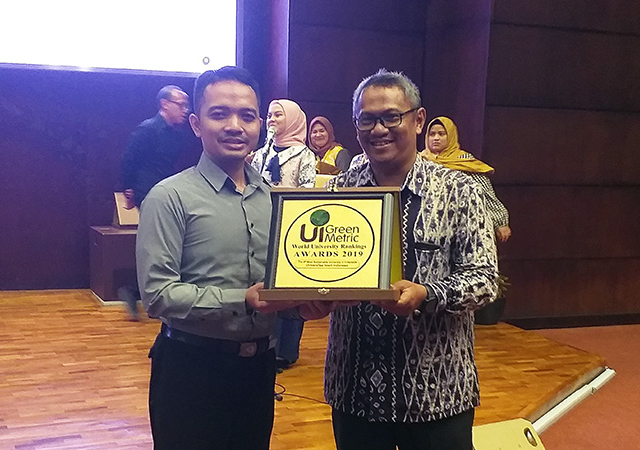 UII Menjadi PTS Paling Lestari di Indonesia