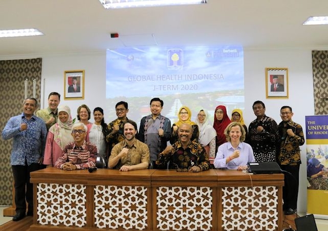 UII Gandeng URI Sosialisasikan Gaya Hidup Sehat