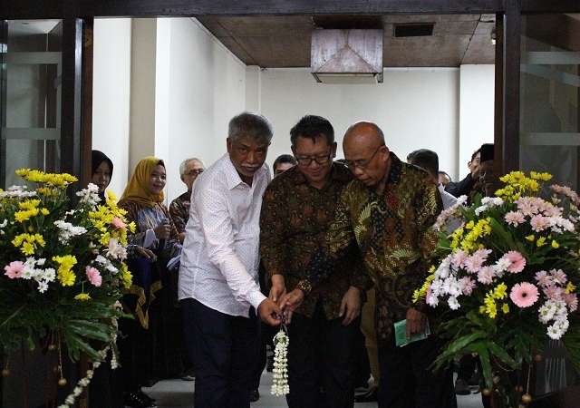 Embun Kalimasada Promosikan Sajadah Bercorak Desain Ala Indonesia