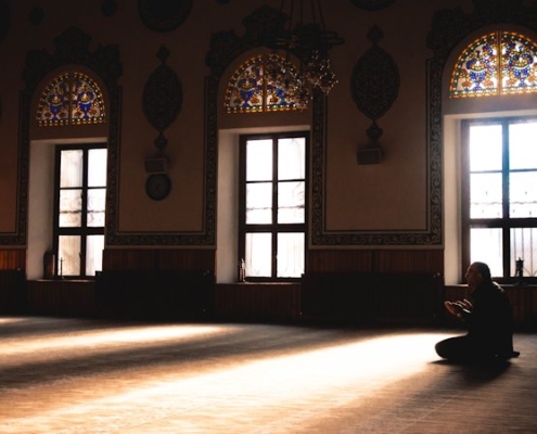 fiqih ibadah ramadhan - sifat iri - berita UII