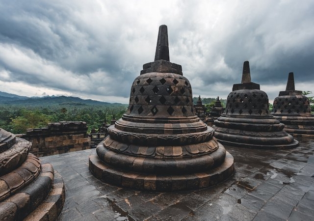Budaya Sebagai Pondasi Jati Diri Bangsa