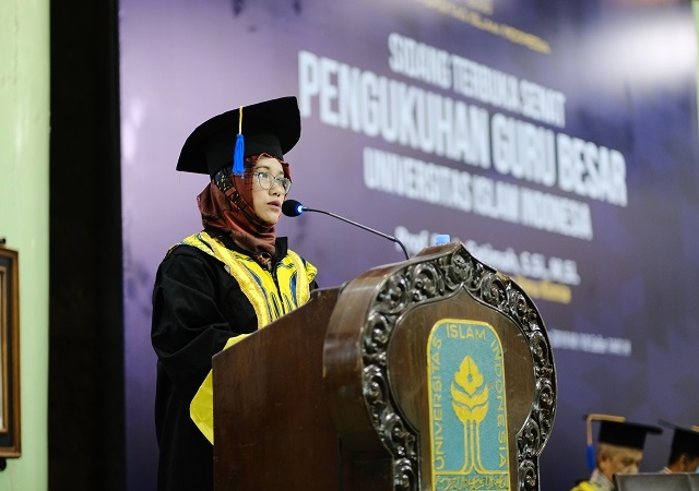 Kerja Keras dan Dedikasi Hantarkan Prof. Is Fatimah Raih Top 2% World Ranking Scientists