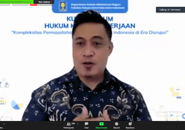Meluweskan Hukum Ketenagakerjaan di Era Disrupsi