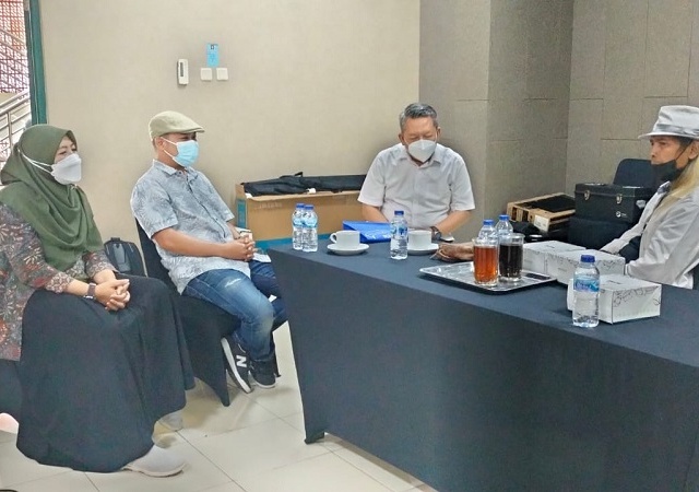 UII Apresiasi Dedikasi 26 Purna Tugas