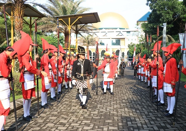 Kirab Budaya Antarkan Fakultas Hukum UII Menempati Gedung baru