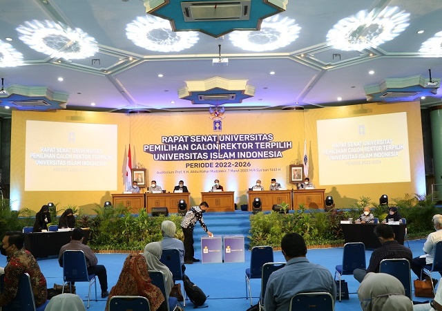 Mengerucut Tiga Nama Calon Rektor UII