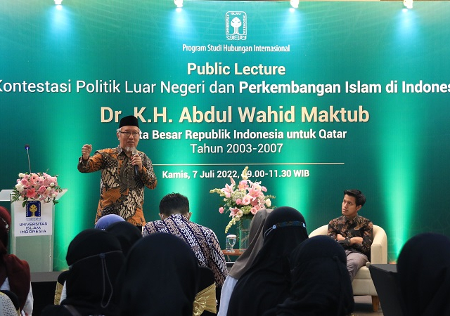 K.H. Abdul Wahid Maktub: Islam Harus Tampil Menjadi Solusi untuk Permasalahan di Dunia