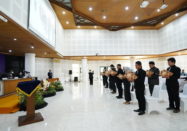 Program Studi Profesi Arsitek UII Mewisuda 14 Lulusan
