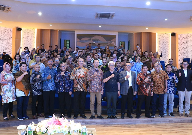 Membangun Budaya Hijau di Lingkungan Kampus