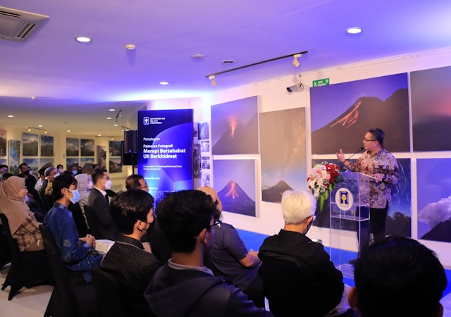 Kilas Balik Pameran Fotografi, Jendela UII Memaknai Seni