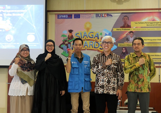 Seminar SPMKBUII: Pentingnya Mempersiapkan Manajemen Bencana Alam
