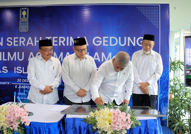 Gedung Baru FIAI UII Diresmikan