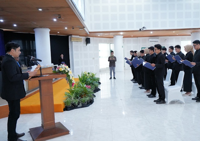 Prodi Profesi Arsitek UII Gelar Sumpah Profesi Angkatan 10