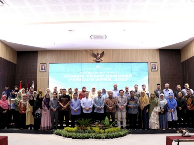 Kepada Dosen Tetap Baru, Rektor Berpesan Jaga Iklim Kerja Kolegial dan Egaliter