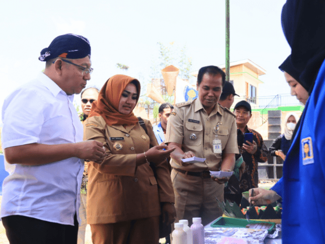 KKN UII Gelar Expo Kuliner Mataraman di Ngablak Magelang