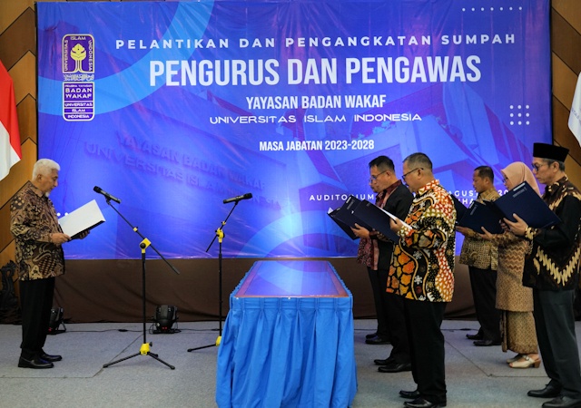 YBW UII Lantik Ketua Pengurus dan Pengawas Periode 2023-2028