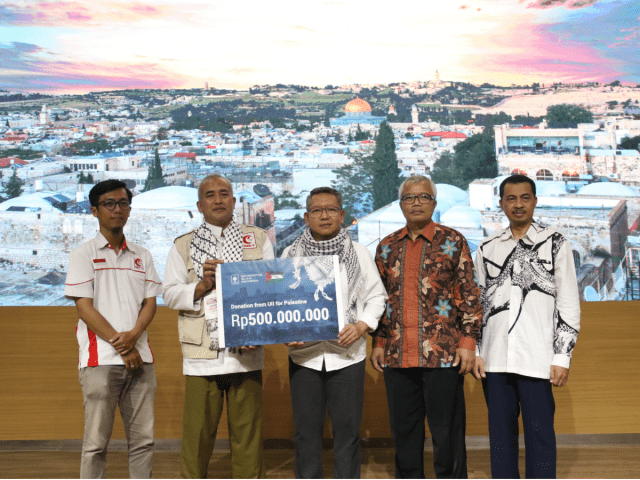 UII Bersama MER-C Salurkan Bantuan ke Palestina