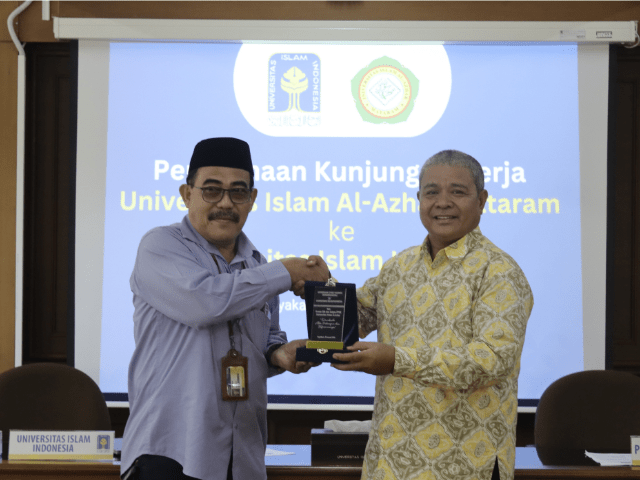 UII Terima Kunjungan Universitas Al-Azhar Mataram