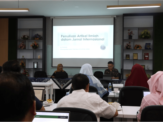 DPPM UII Gelar Workshop dan Klinik Penulisan Jurnal Internasional Bereputasi