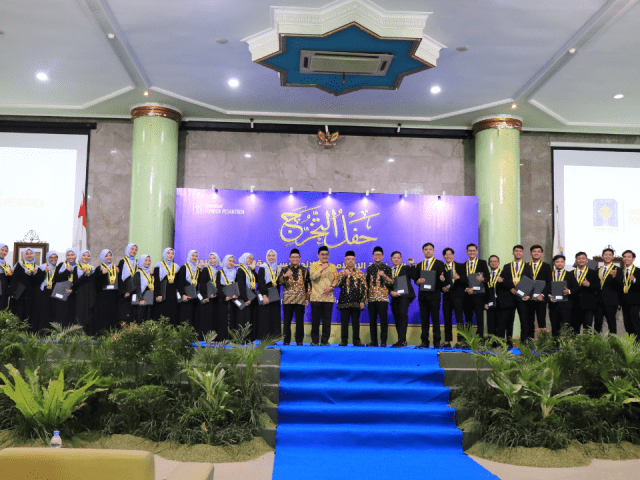 Pondok Pesantren UII Gelar Wisuda dan Seminar