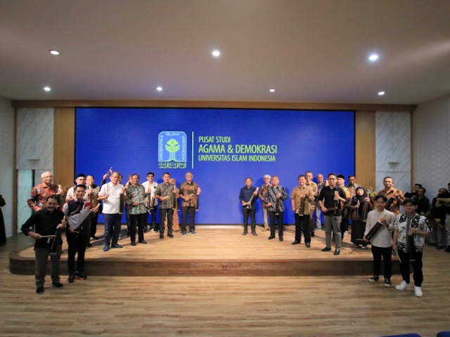 UII Luncurkan Pusat Studi Agama dan Demokrasi