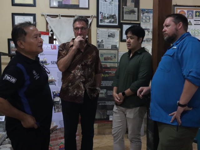 Delegasi USAID dan Miyamoto International Berkunjung ke UII