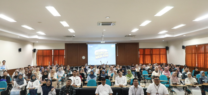 Sehari menjadi Akuntan Masa Kini oleh Akuntansi UII