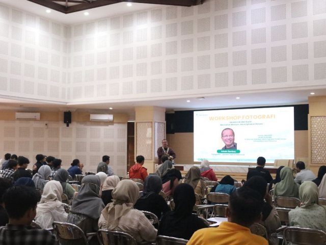 Teknik Lingkungan UII Adakan Workshop Fotografi Bersama Fotografer Jurnalis Senior