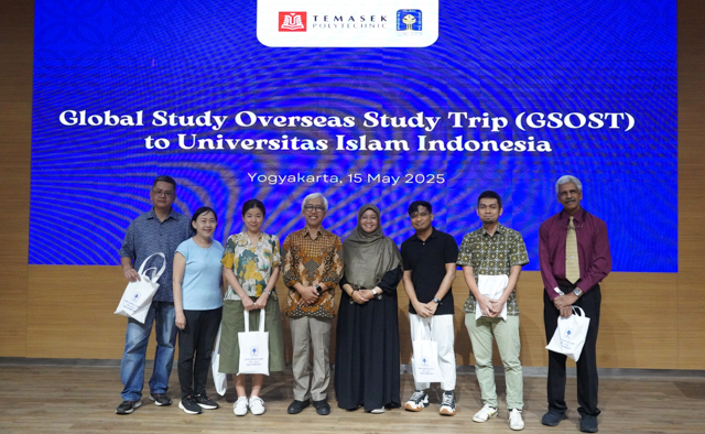  UII Terima 105 Mahasiswa Temasek Polytechnic dalam Program GSOST