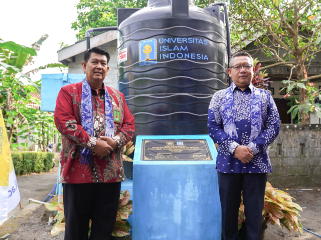UII Gelar Program Pengadaan Pipa Air Bersih dan Bakti Sosial di Dusun Ngaglik