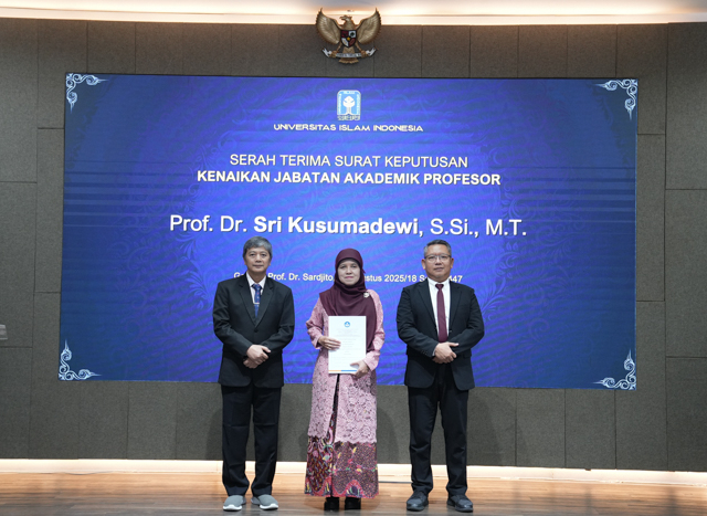 Dosen Informatika UII Raih Gelar Guru Besar