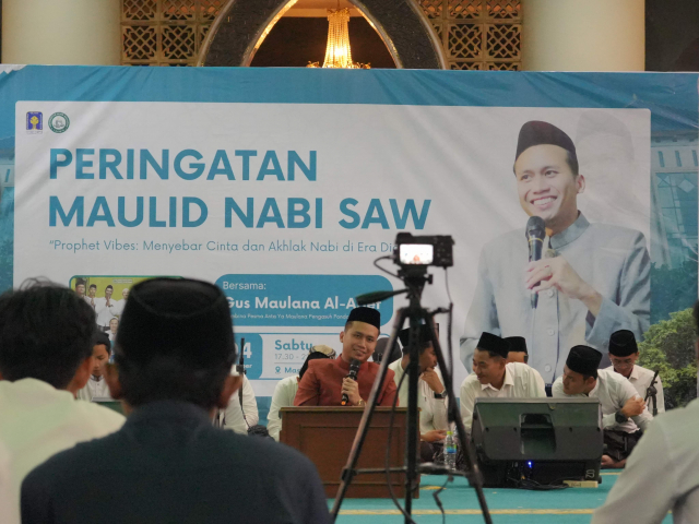 Menyebar Cinta dan Akhlak Nabi di Era Digital