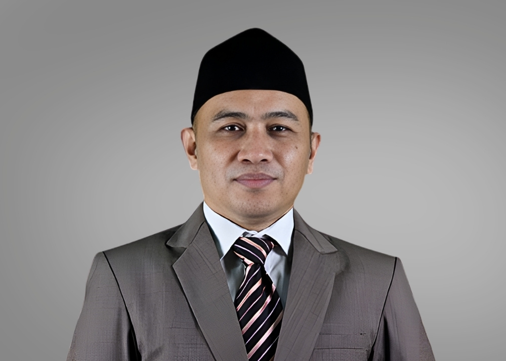 Prof Budi Agus Riswandi