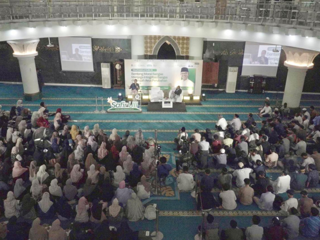 Benteng Moral Bangsa: Menjaga Integritas Bangsa di Tengah Arus Perubahan Zaman