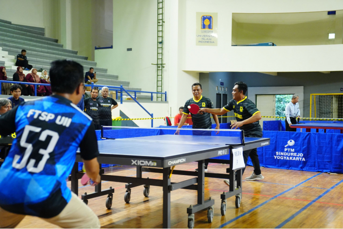 Tenis Meja Milad-83 UII