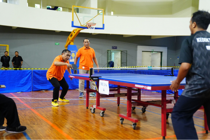 Tenis Meja Milad-83 UII