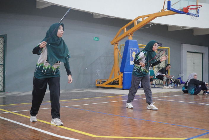 Milad UII Bulutangkis