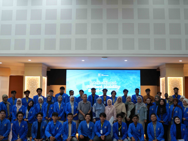 FTDI UII Lepas 83 Mahasiswa Ikuti Program Mobilitas Internasional 2026